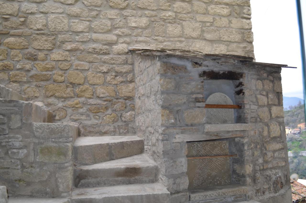 B&B La Casa Di Giulietta Castelmezzano Luaran gambar