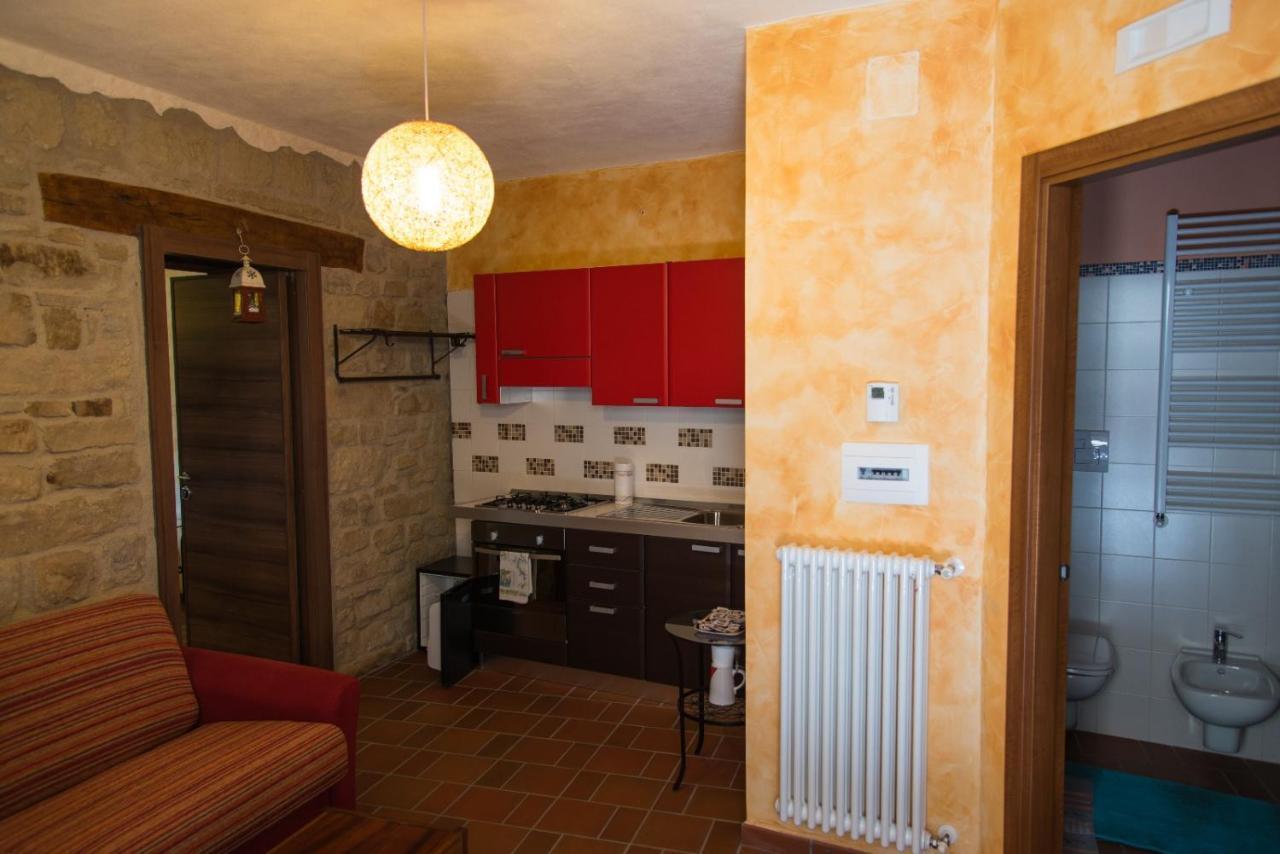 B&B La Casa Di Giulietta Castelmezzano Luaran gambar